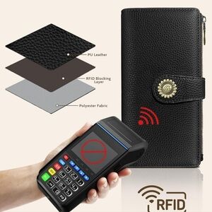 Black RFID Blocking Wallet and Card Reader
